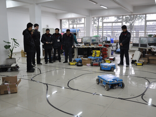 中航工业成飞集团工程师一行到访星空官方网站公司-1.jpg